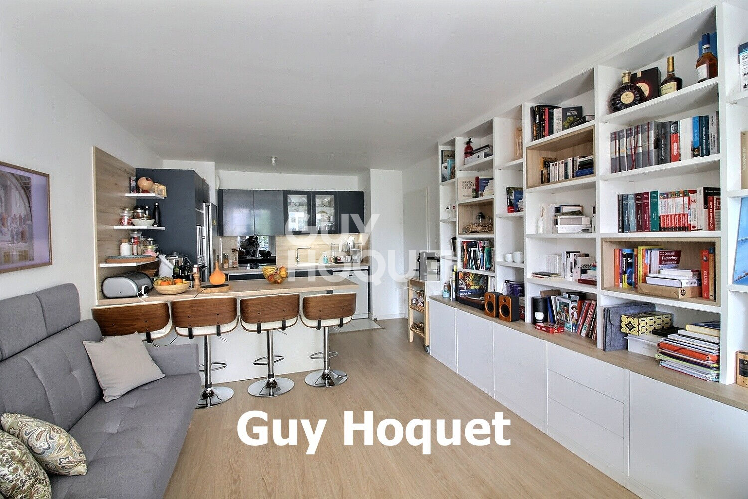 À vendre  appartement récent de 4 pièces à Puteaux