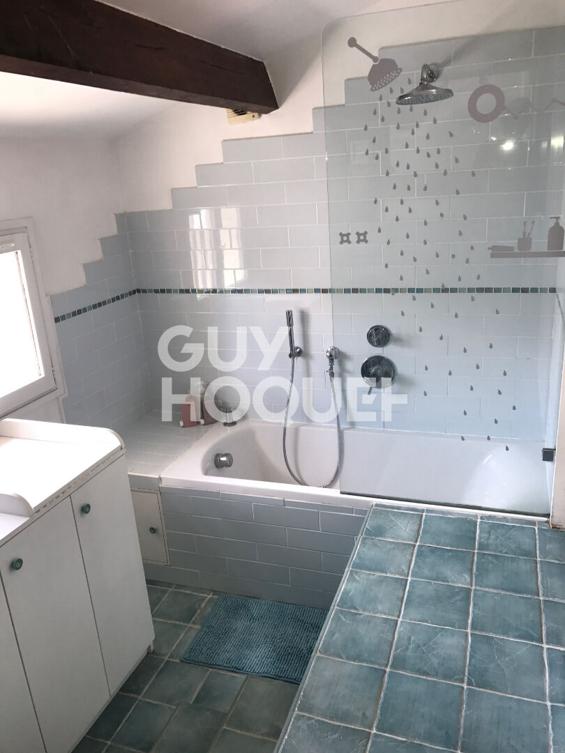 NOUVEAUTE- LOCATION DUPLEX F3 MEUBLE-CENTRE VILLE DE PUTEAUX-