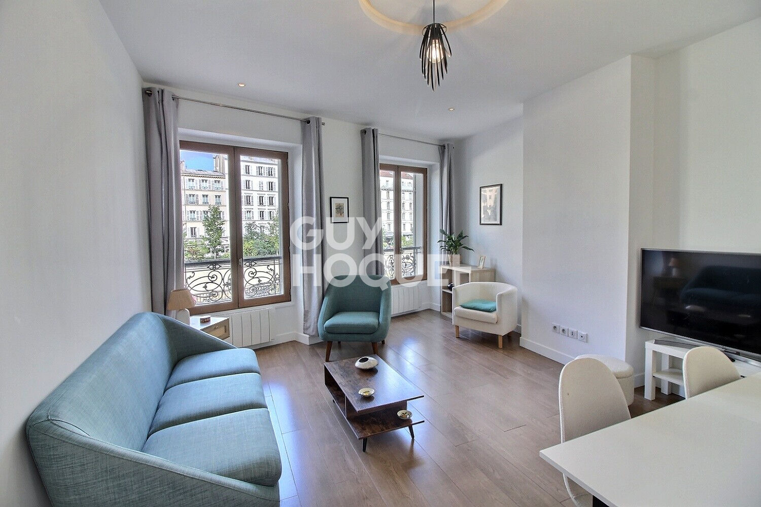 BELLE NOUVEAUTE- F2 meublé 44.15 m² - NEUILLY SUR SEINE-