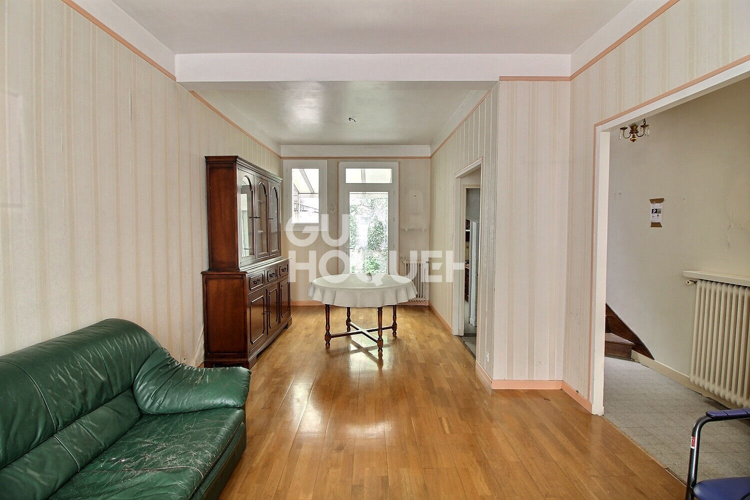 Charmante Maison à Vendre à Suresnes (touchant Puteaux) - Idéale pour un Projet de Rénovation !