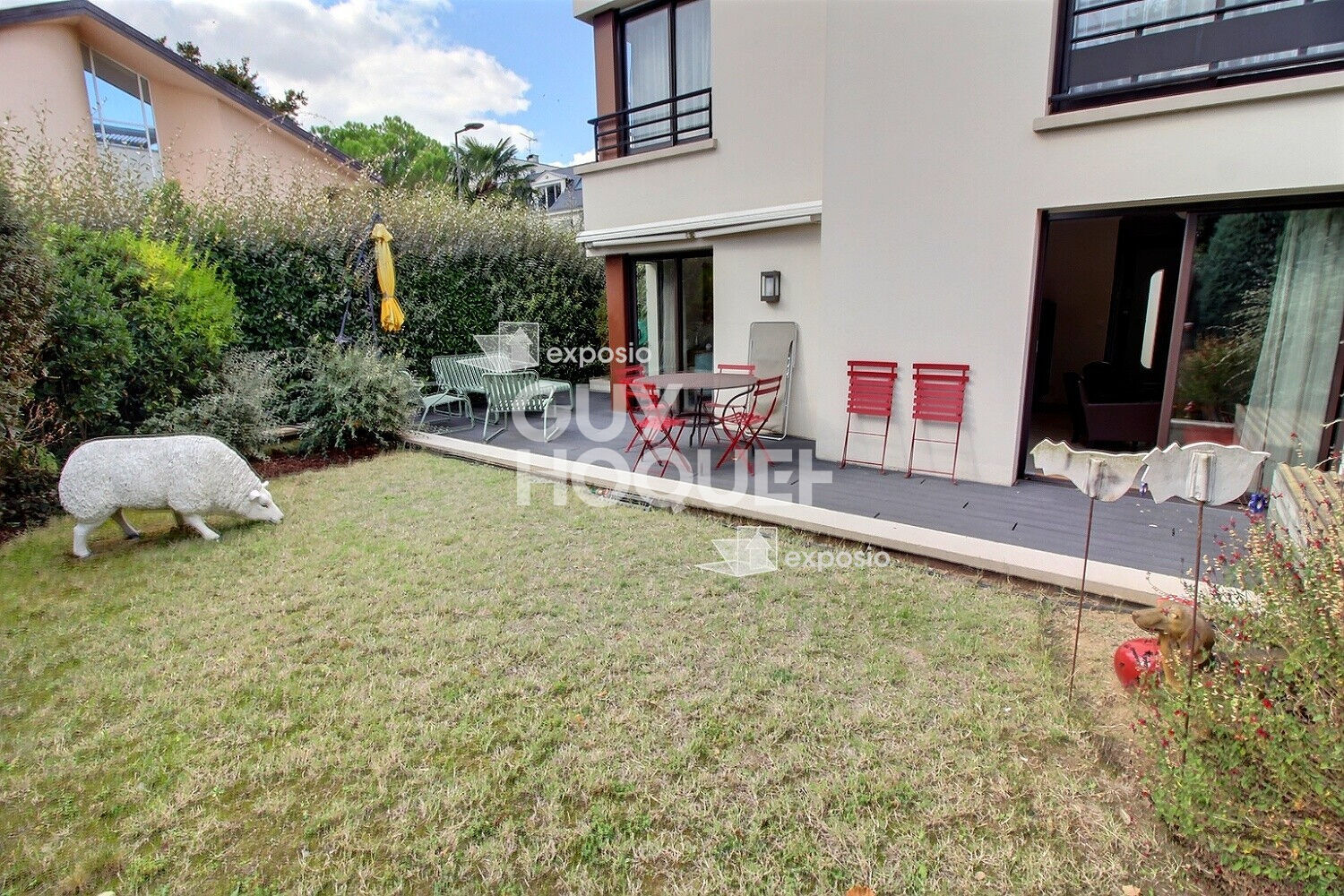 Maison d'exception à vendre à Suresnes - Référence 8854