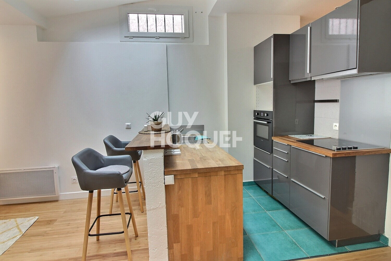 À vendre : Appartement 2 pièces type LOFT à Puteaux - Exclusivité Guy Hoquet