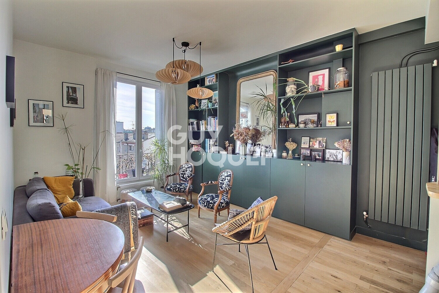 Magnifique appartement 3 pièces à Puteaux, exposition sud-est, en double exposition.