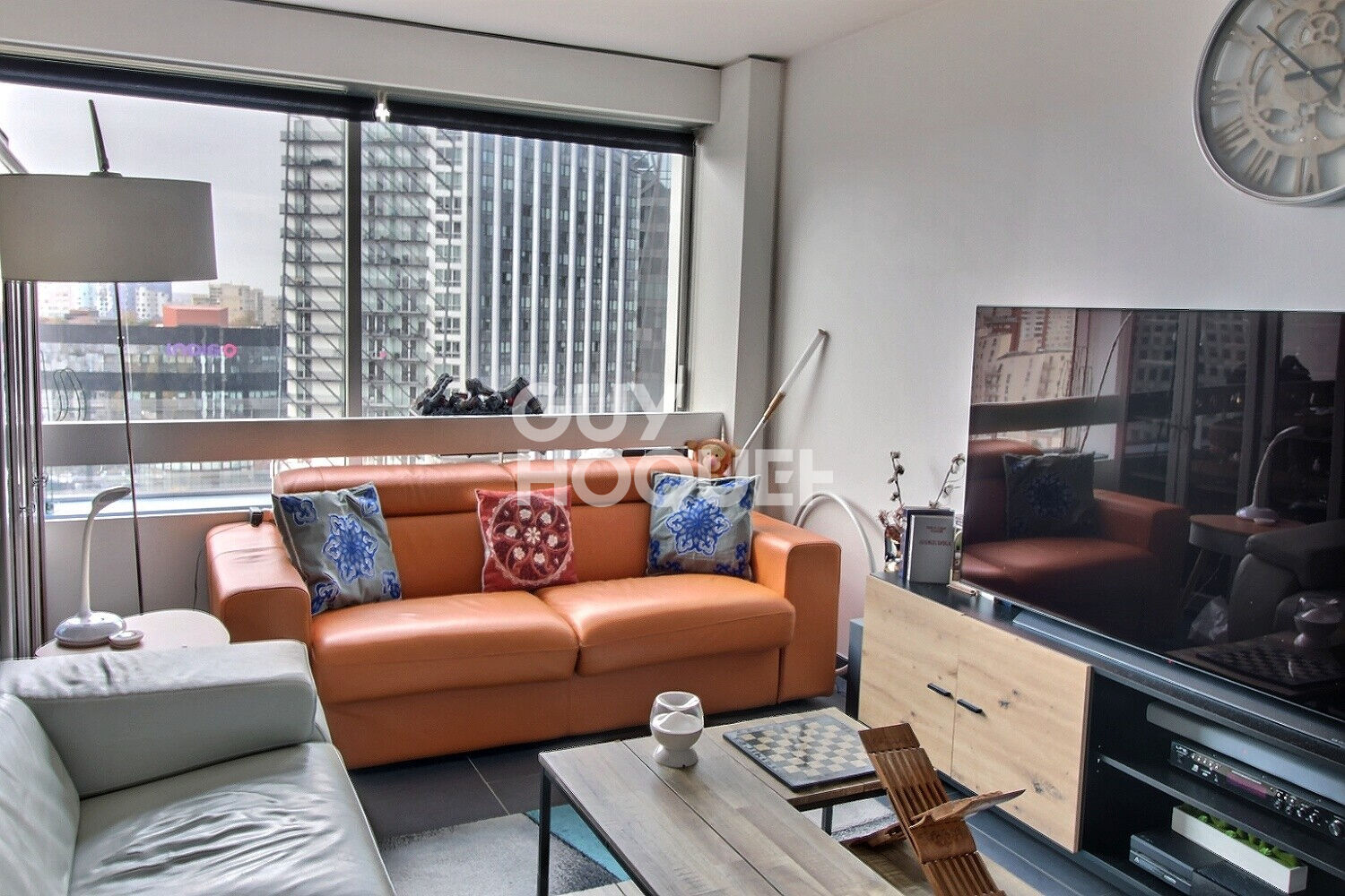 À vendre ? Superbe 4 pièces avec vue panoramique sur La Défense