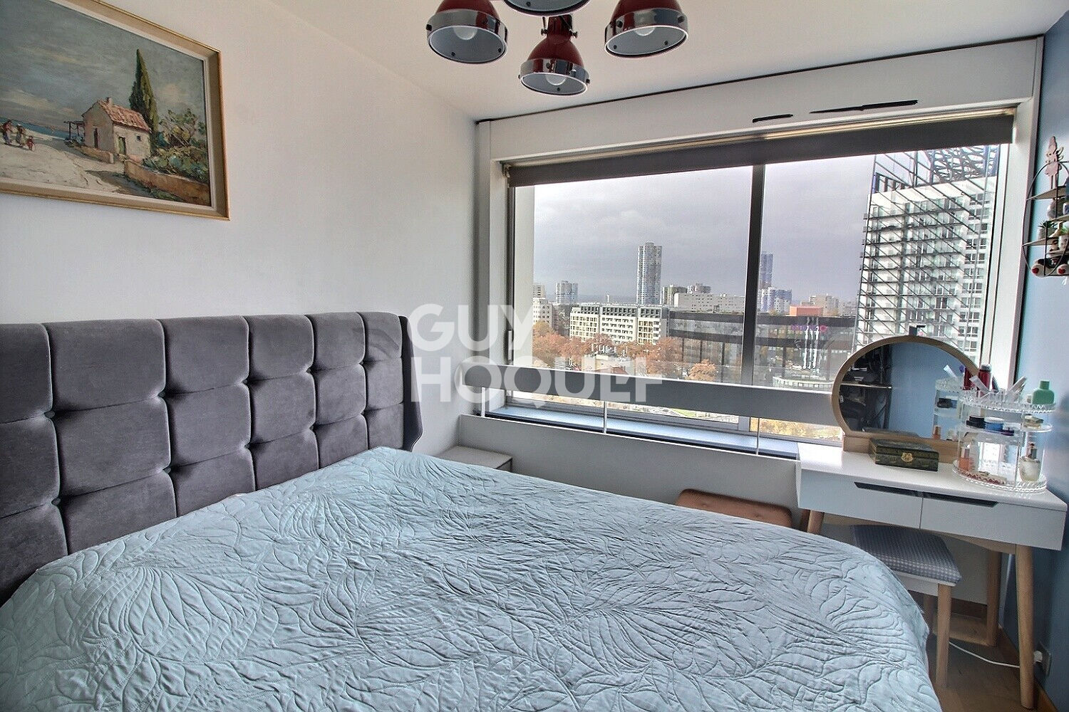 À vendre ? Superbe 4 pièces avec vue panoramique sur La Défense