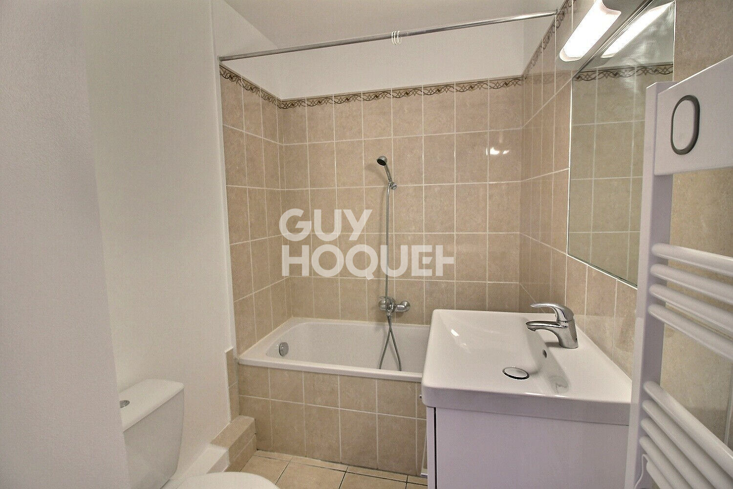 NOUVEAUTE-F1- 30.08 m²- NANTERRE LIMITE PUTEAUX