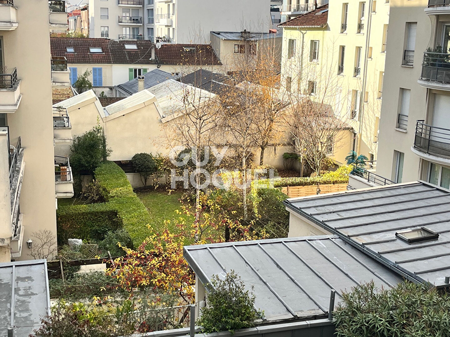 Appartement moderne à vendre à Suresnes - Un écrin de sérénité