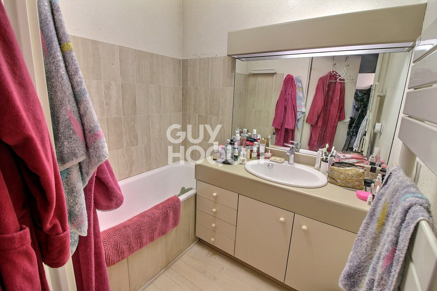 À vendre ? Appartement 2 pièces avec balcon à Puteaux (proche métro) rue Jean Jaurès