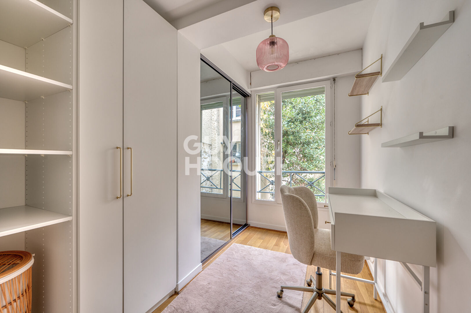 Magnifique Maison de Grand Standing à Vendre à Puteaux Vieux Puteaux