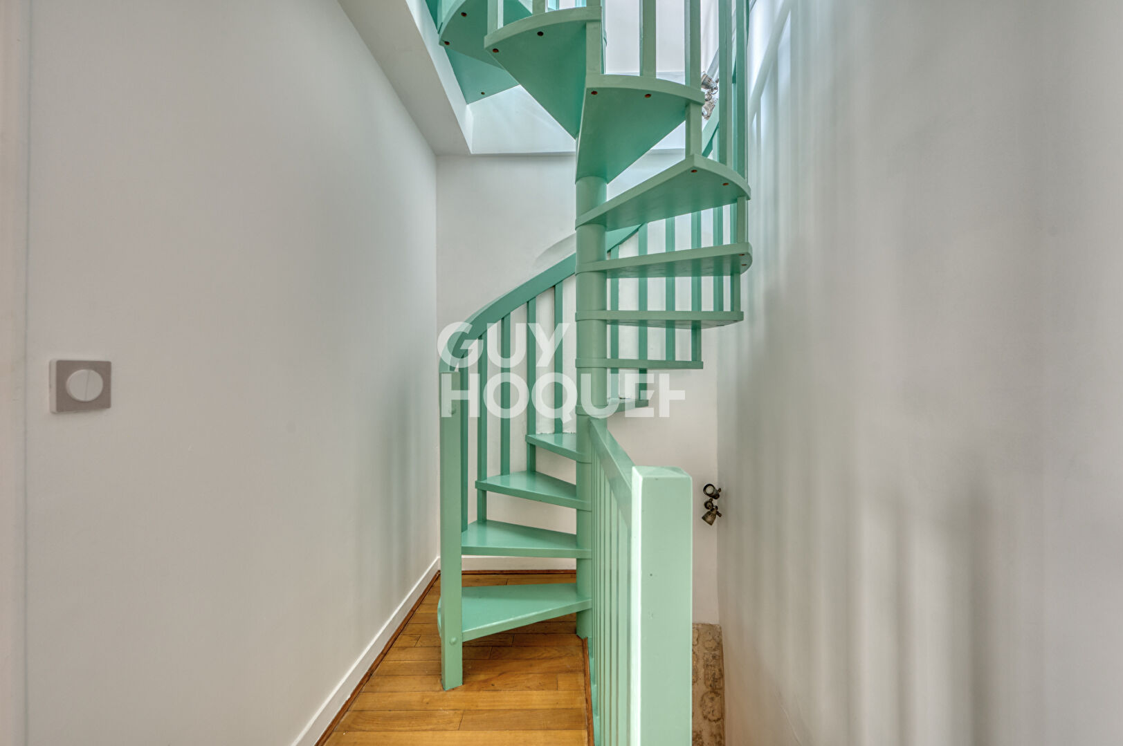 Magnifique Maison de Grand Standing à Vendre à Puteaux Vieux Puteaux