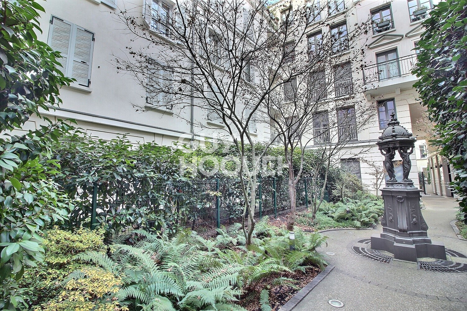 À vendre : Appartement 3 pièces de grand standing à Puteaux