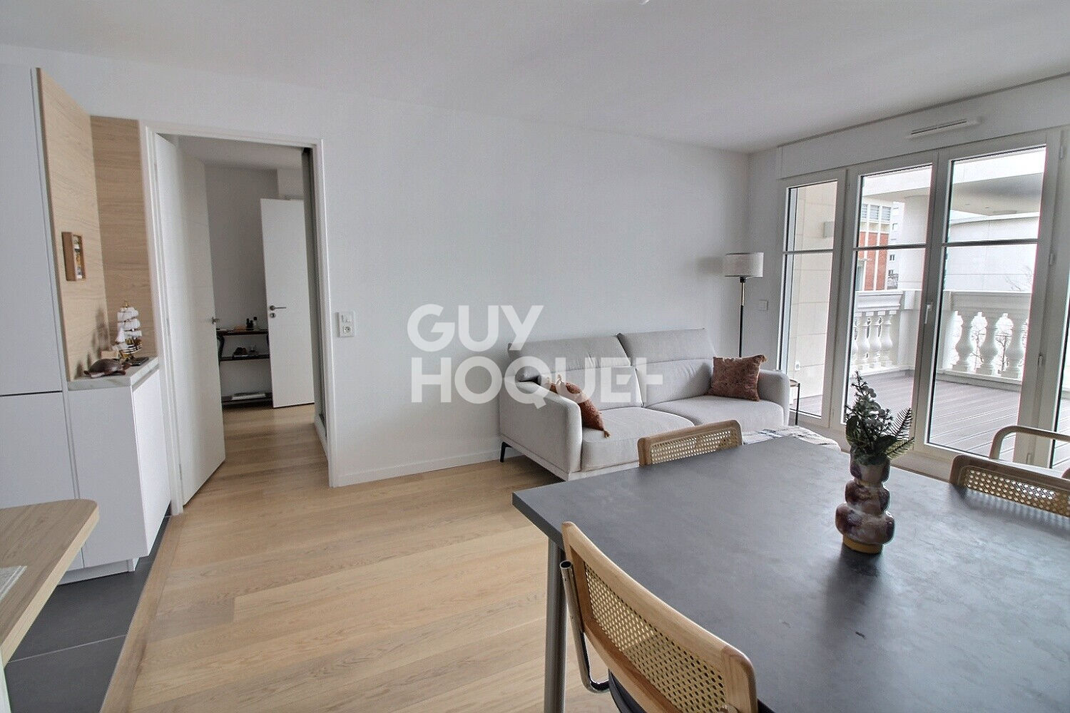 À vendre : Appartement d'exception à Puteaux - 4 pièces, 76.14 m² de 2025