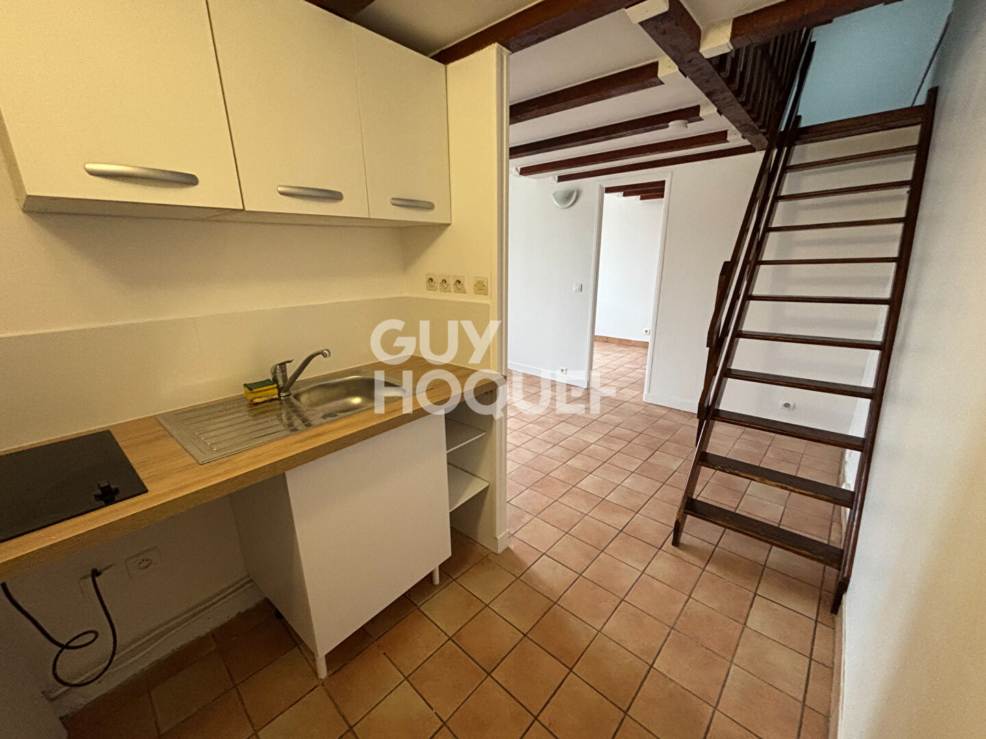 NOUVEAUTE- F2 EN DUPLEX- CENTRE-VILLE-31.34m²