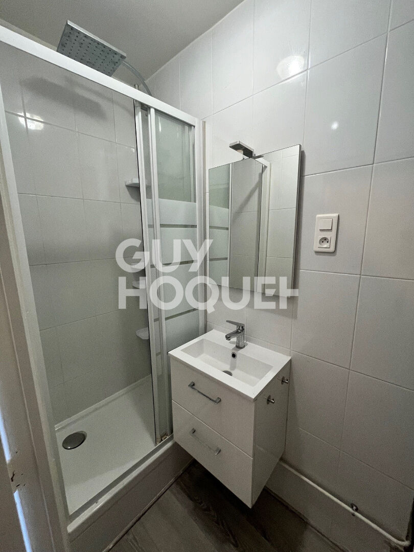 Studio de 14 m² rue nollet Paris 17ème