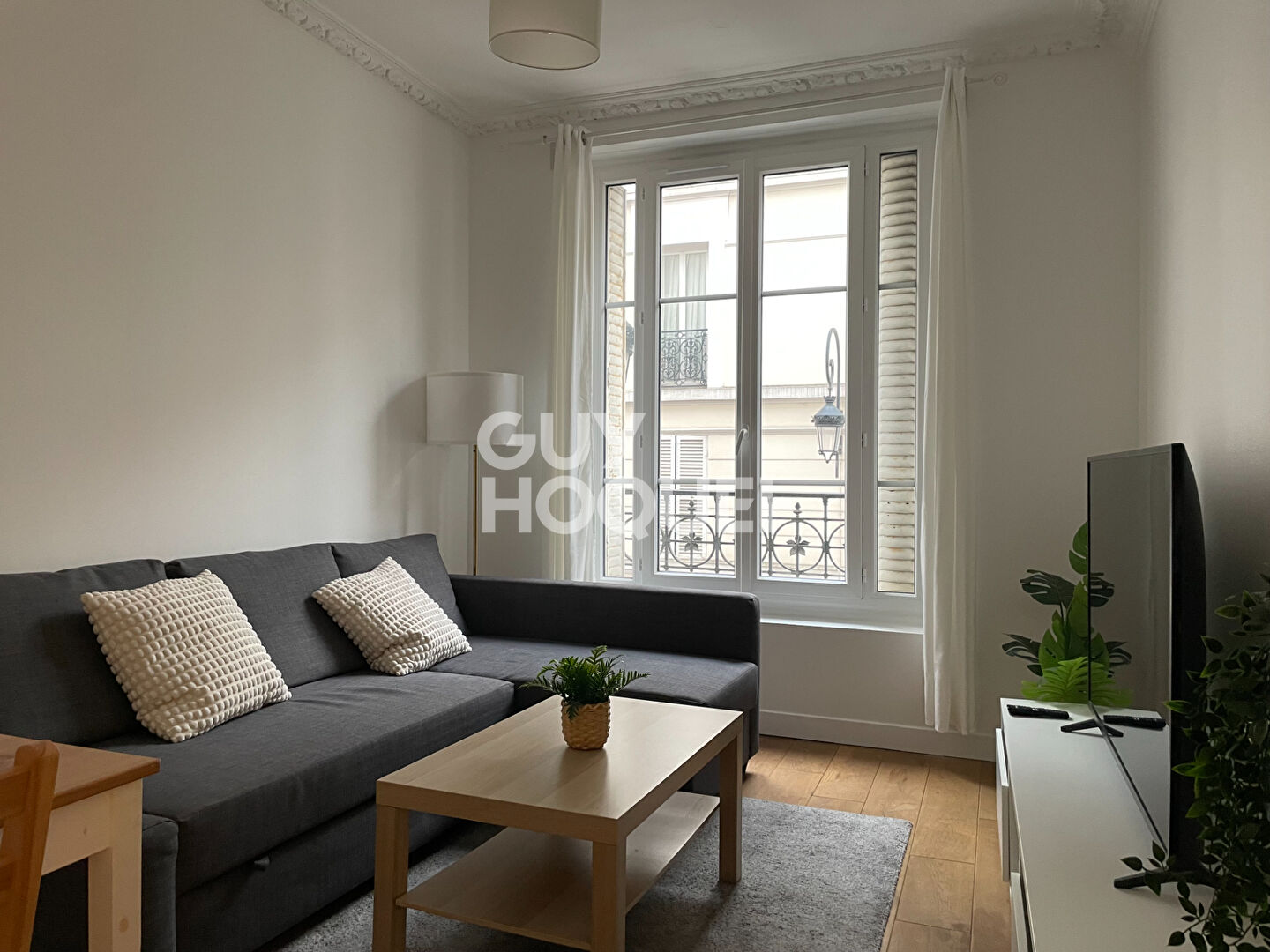 NOUVEAUTE- F3 MEUBLE 42.24 M²- CENTRE VILLE DE PUTEAUX