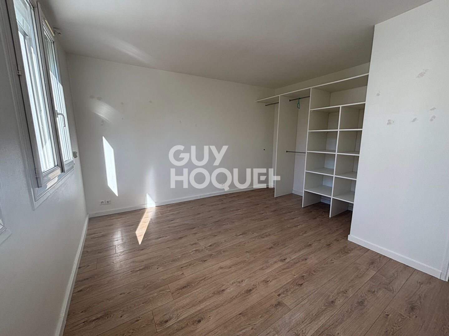 BELLE NOUVEAUTE- F3-  63.96m² -RUE DE LA REPUBLIQUE- SURESNES