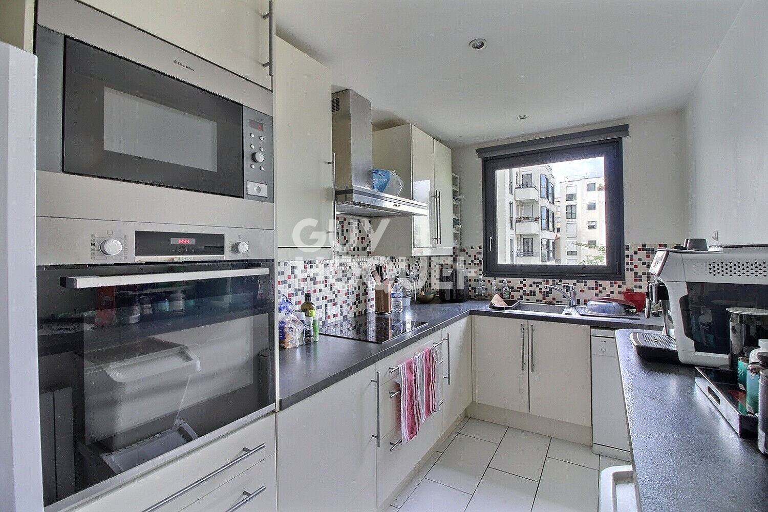 Appartement 5 pièces de grand standing à vendre à Puteaux - Rare sur le marché !