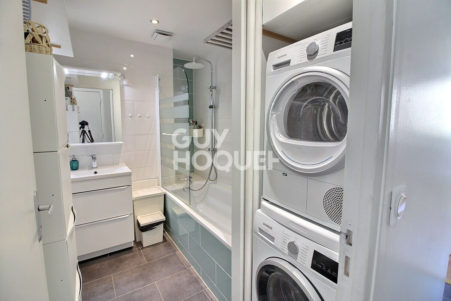 Appartement 4 pièces lumineux à vendre à Puteaux rue des Bas Roger