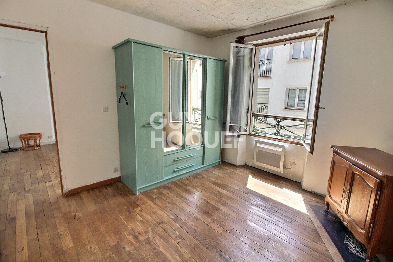 Exclusivité Guy Hoquet : Superbe appartement 3 pièces à Puteaux, calme et lumineux !