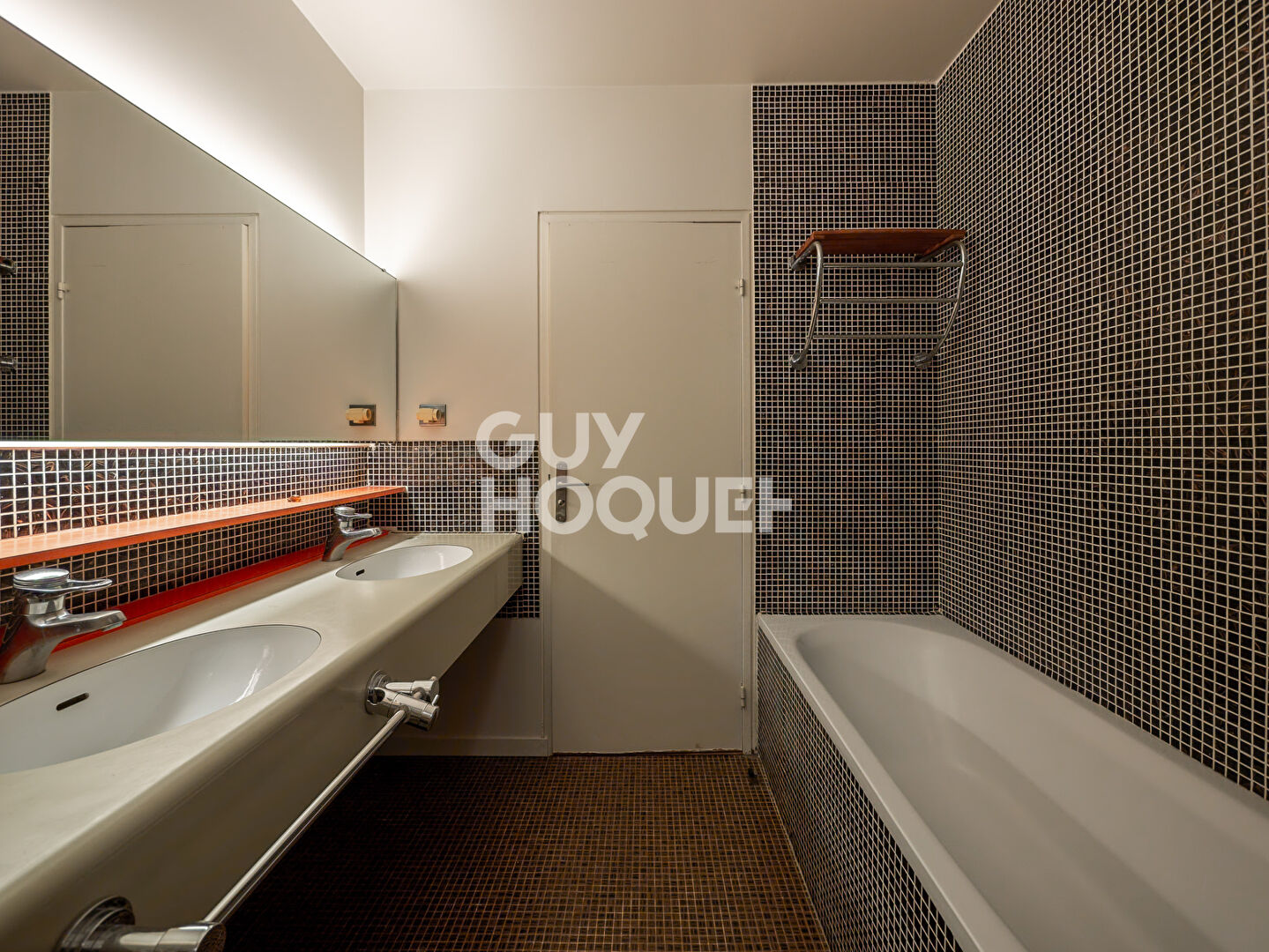Appartement 5 pièces à vendre à Puteaux - Exclusivité Guy Hoquet