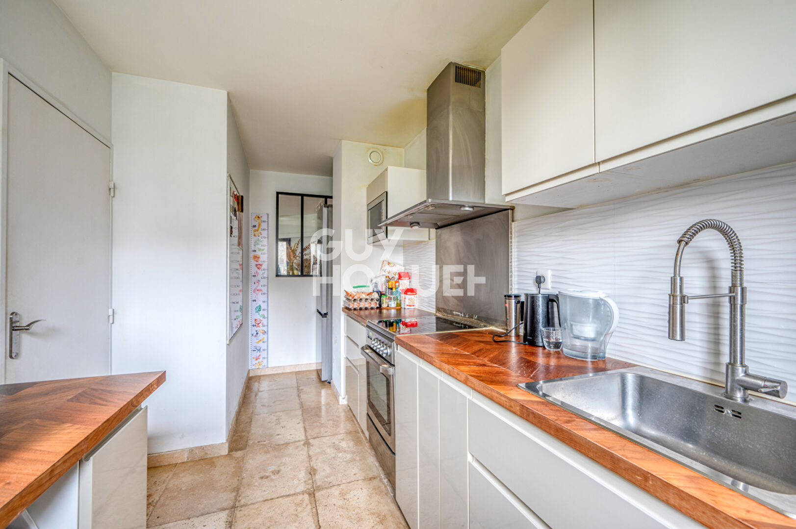 Appartement 3 pièces à vendre à Puteaux avec 110m² de jardin S-E- Proche Gare et Écoles