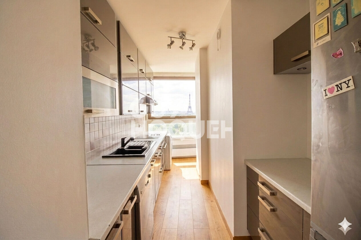 Appartement 3 pièces à vendre à Puteaux - Vue imprenable sur Paris