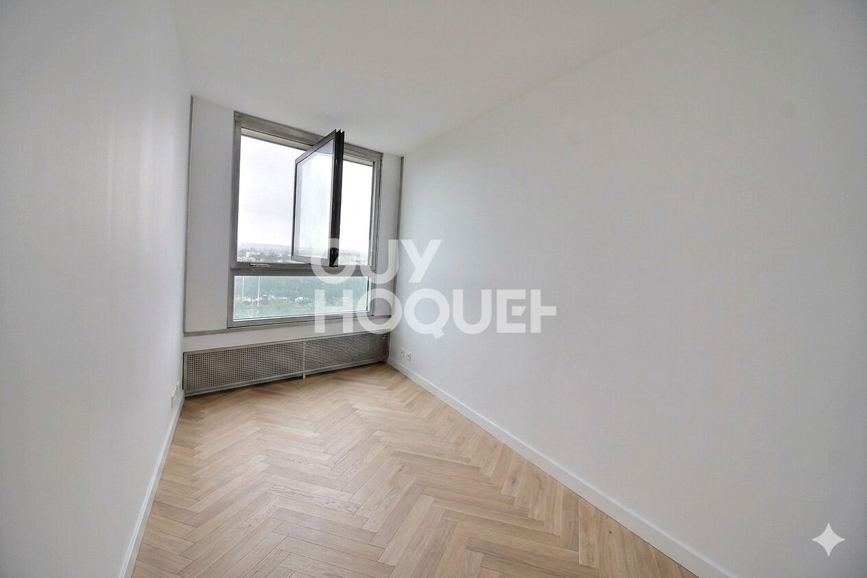 Appartement 3 pièces à vendre à Puteaux - Vue imprenable sur Paris