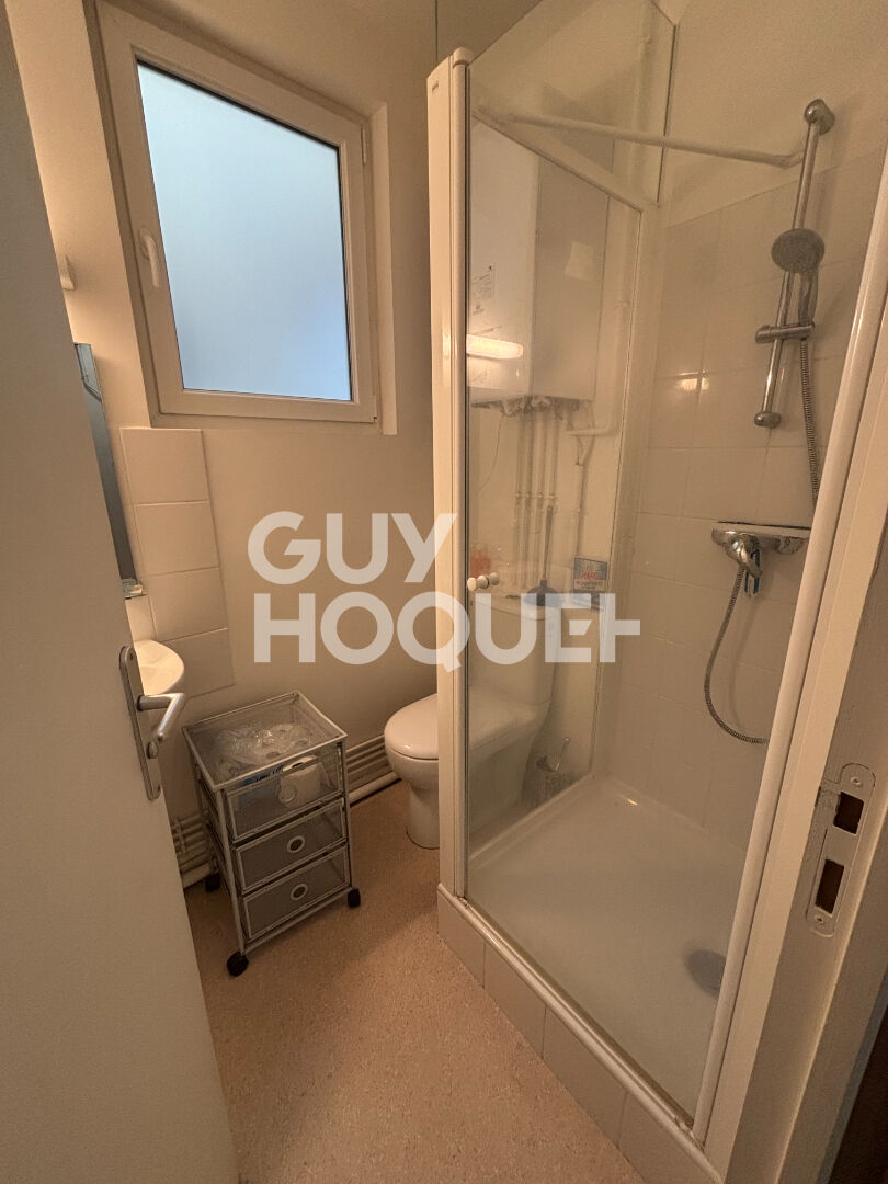 NOUVEAU - F2 MEUBLE - 32.04 m²-CENTRE-VILLE DE SURESNES
