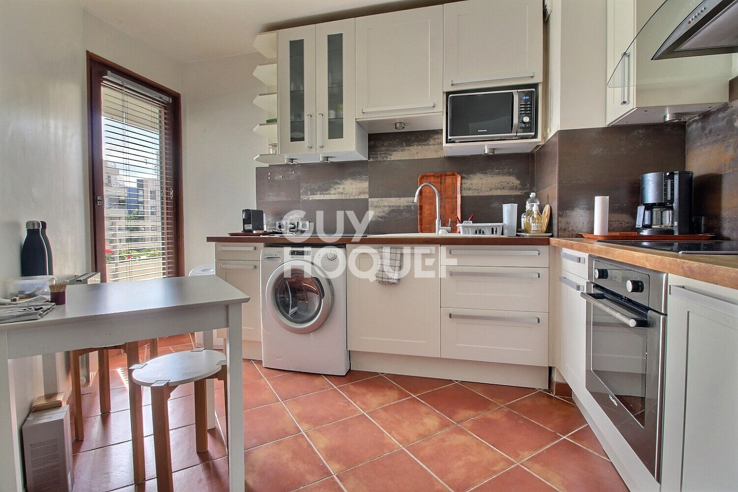 Superbe appartement 3 pièces dernier étage à Puteaux