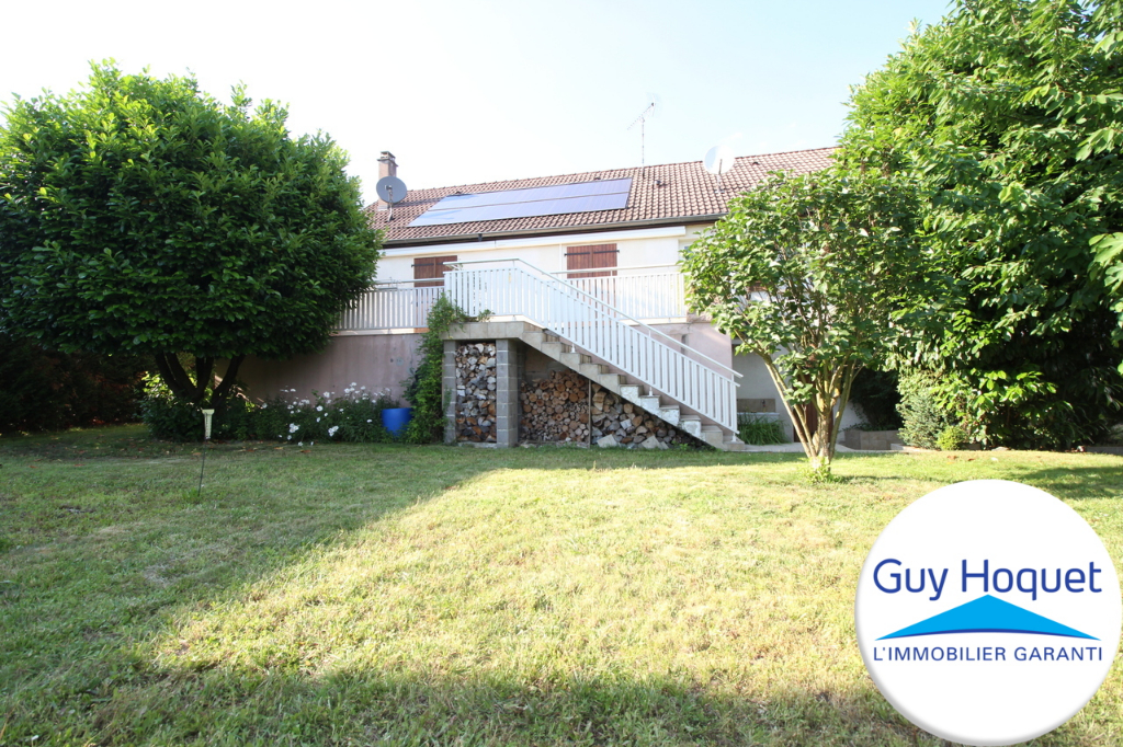 Maison de plain pied à Herbsheim (67230) 100 m² sur 9,20 ares de terrain clos et arboré.