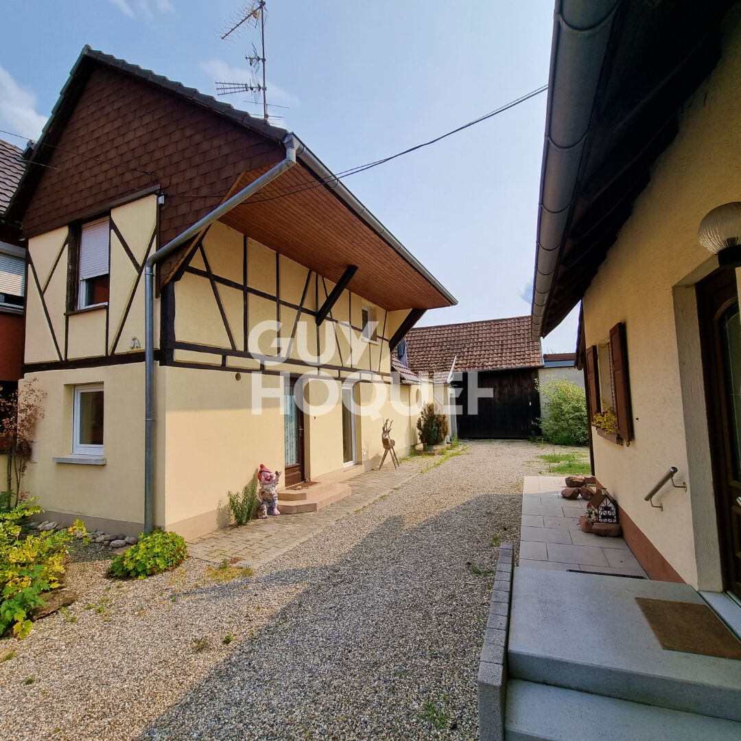 Maison avec dépendance, grange et jardin sur 9,55 ares de terrain ARTOLSHEIM