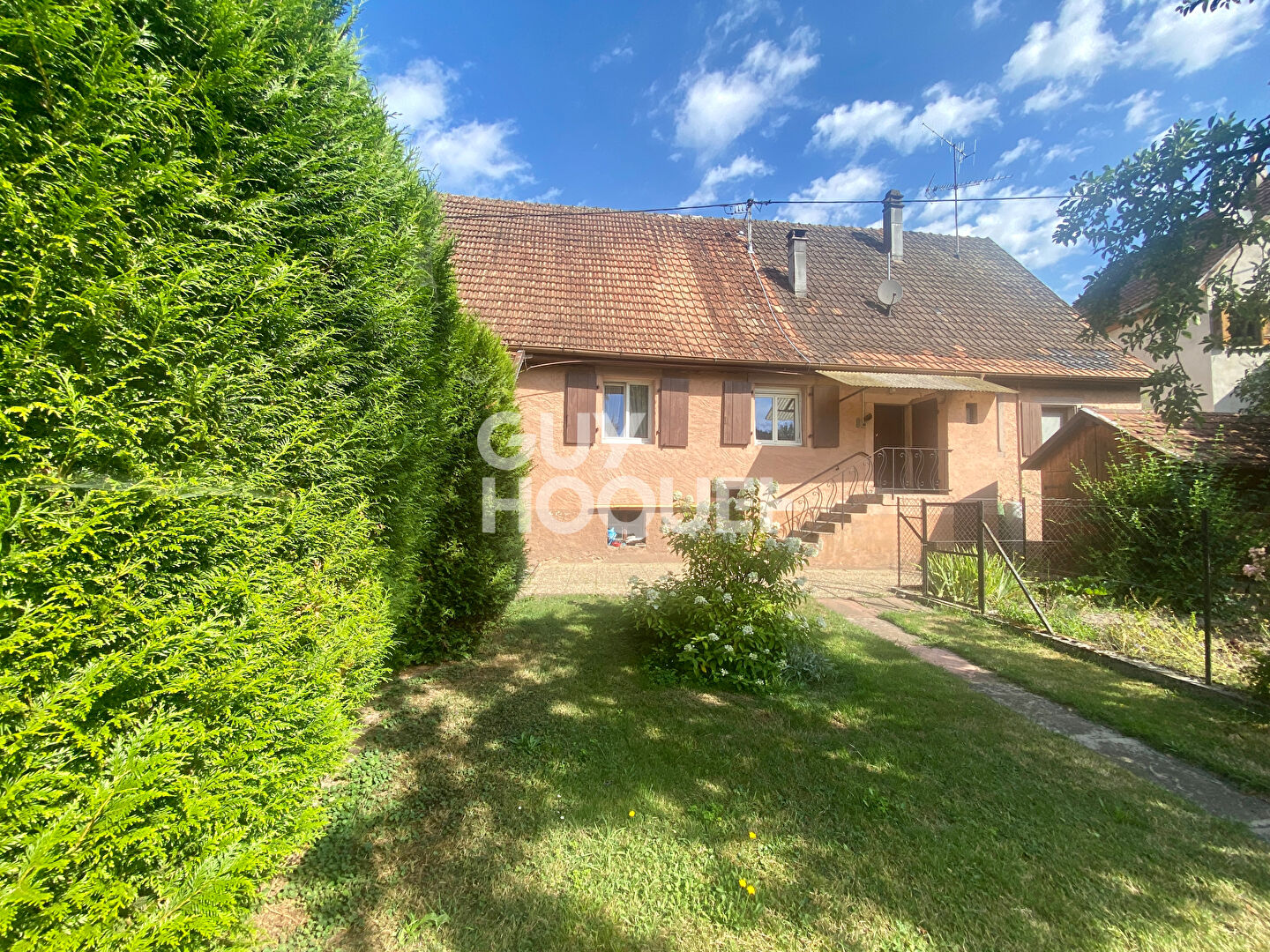 VENTE d'une maison T5 (100 m²) à MAISONSGOUTTE