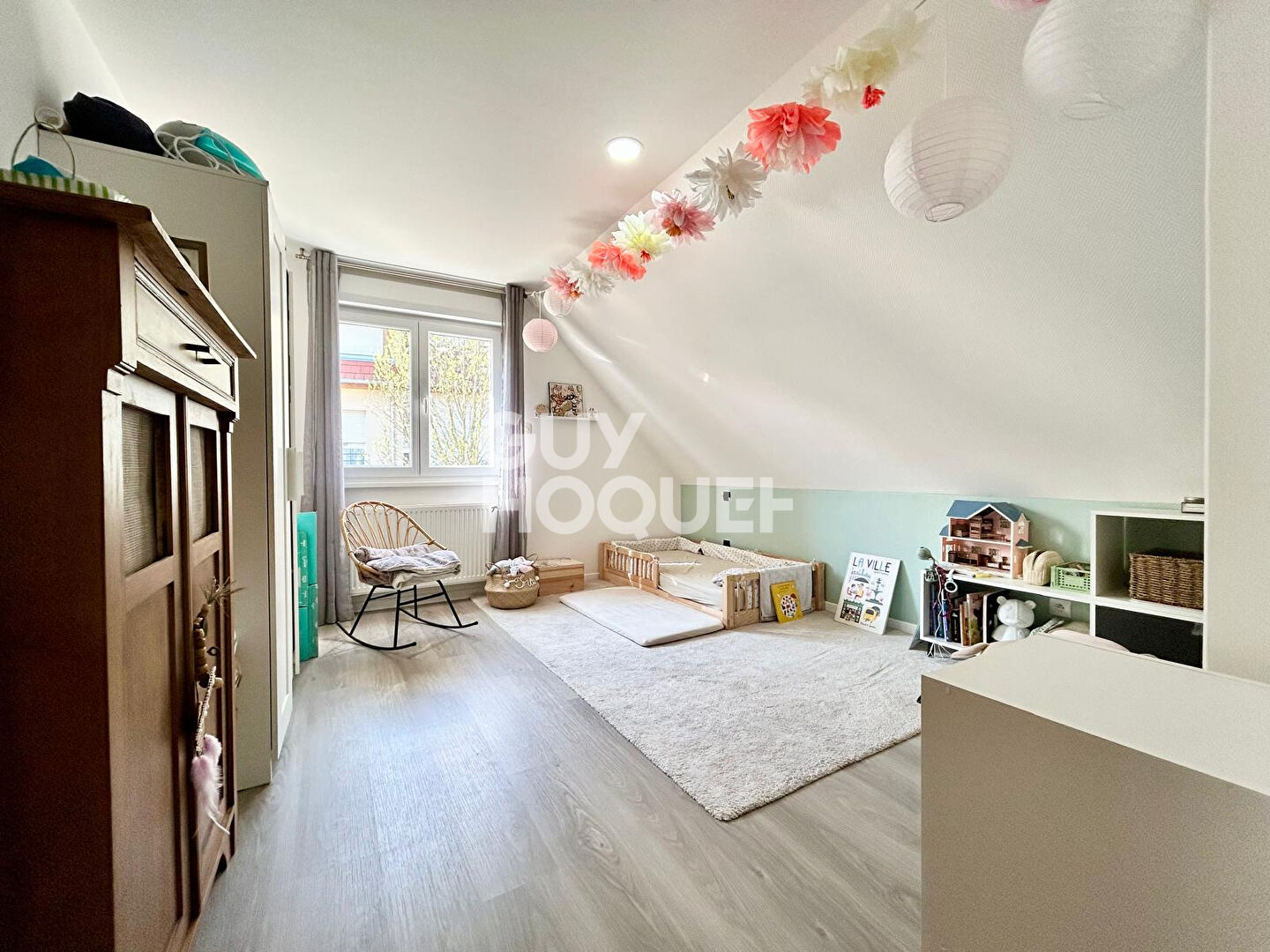 Maison 4 chambres avec beau jardin