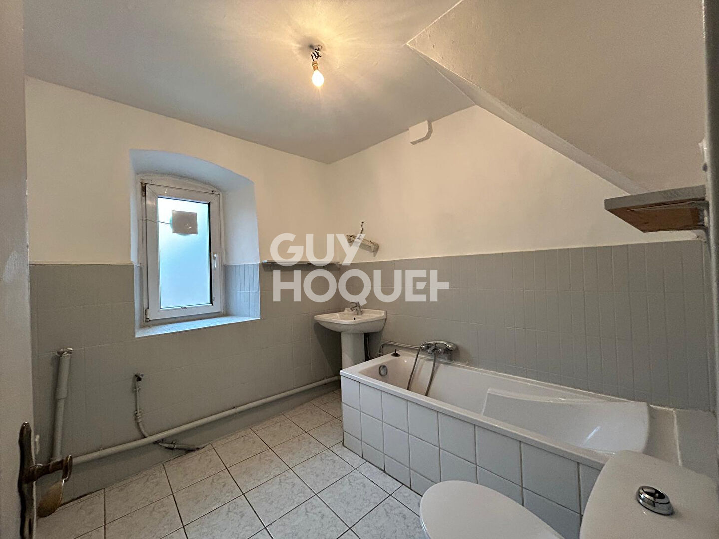 OPPORTUNITE INVESTISSEUR ! Immeuble de rapport de 239 m² à Villé