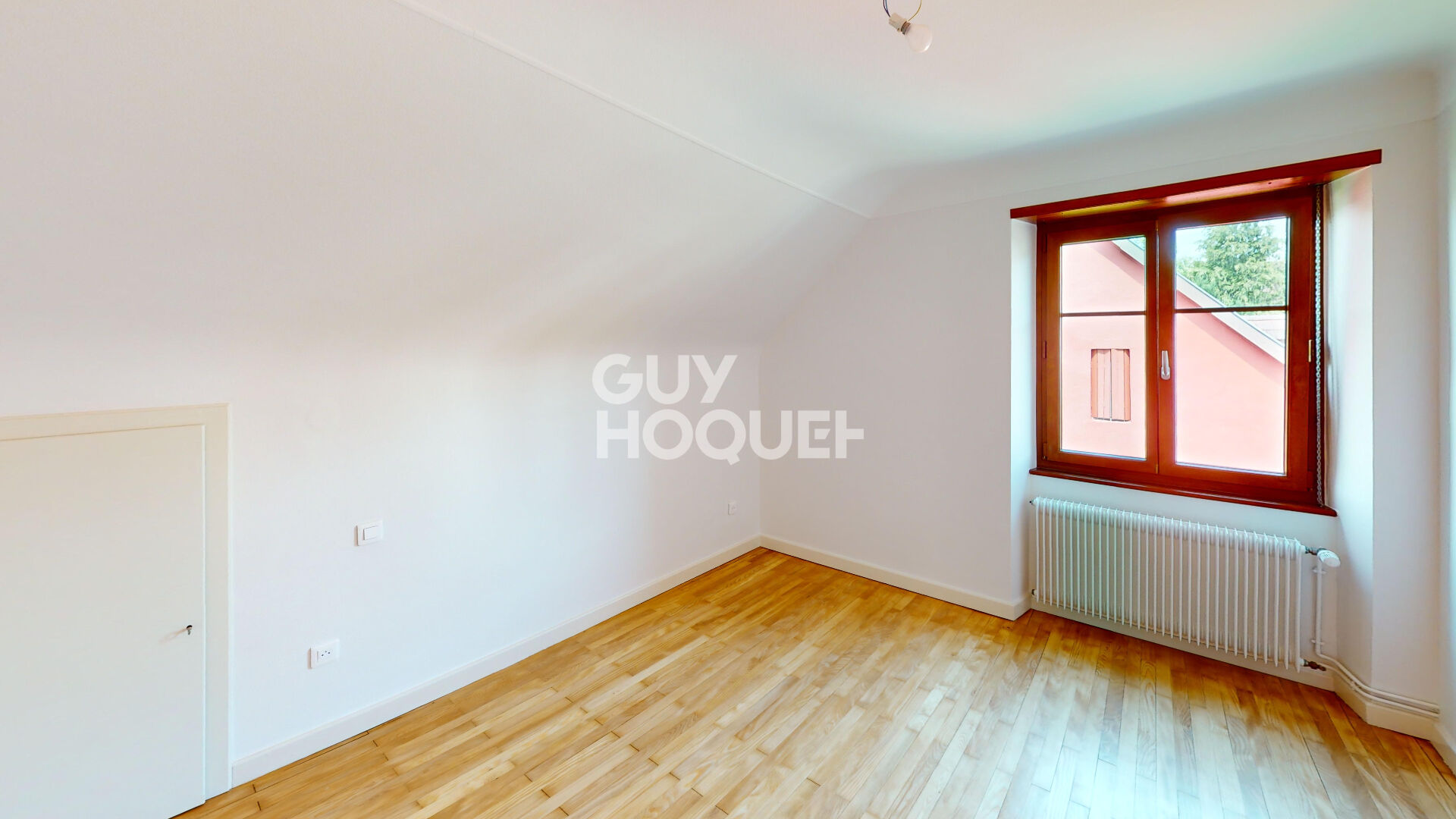 SAINT MAURICE : Maison 4 pièces en location