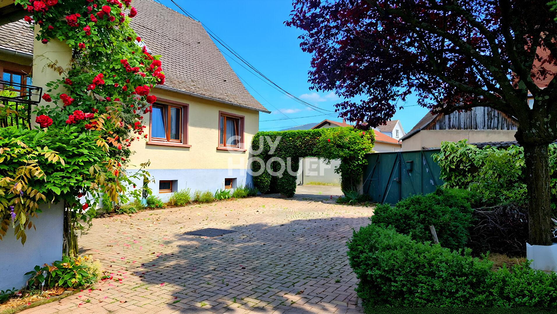 EN CO-EXCLUSIVITÉ À SCHERWILLER - SPACIEUSE PROPRIETE FAMILIALE DE 207 M² AU COEUR DU VIGNOBLE ALSACIEN