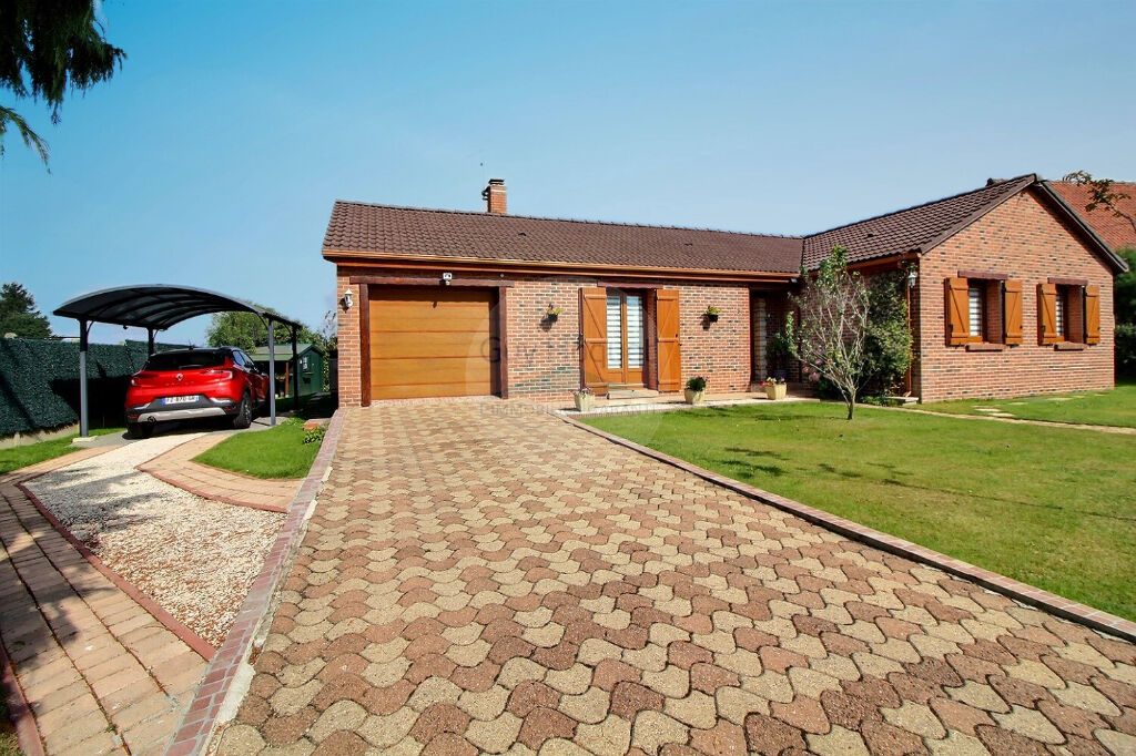 Vente : maison 135 m² à FRESSAIN