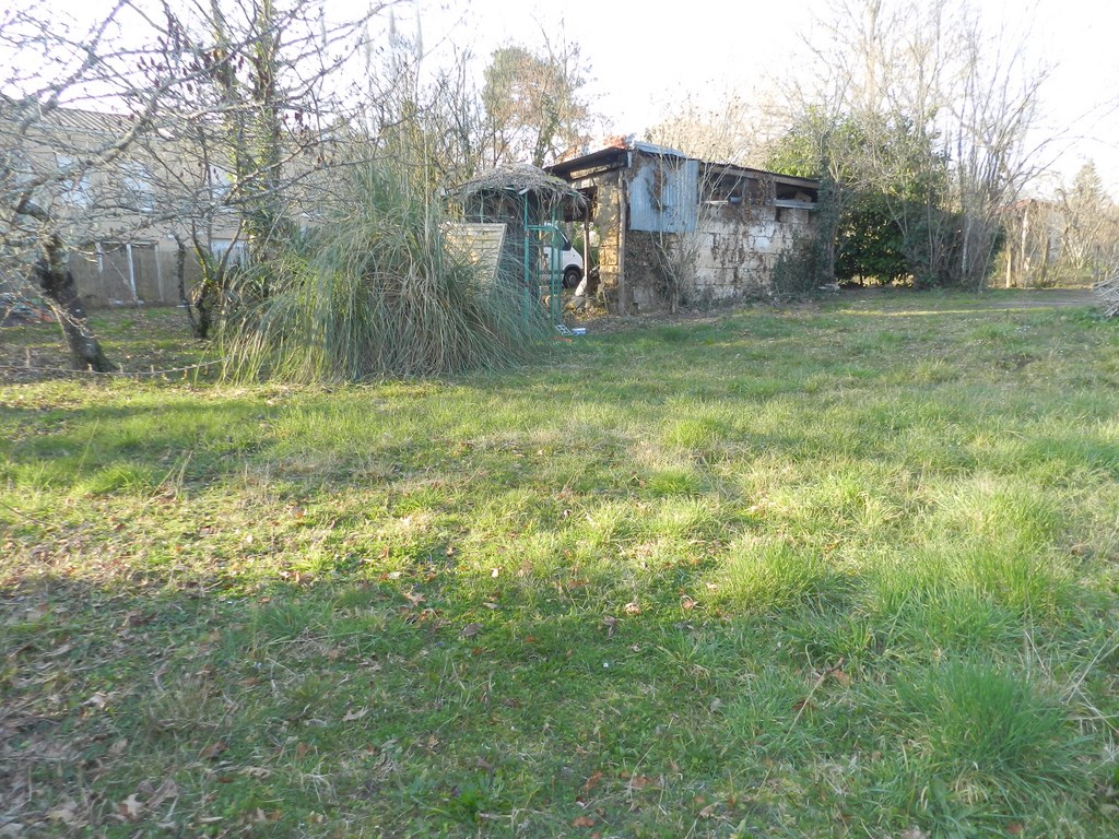 LEOGNAN Centre