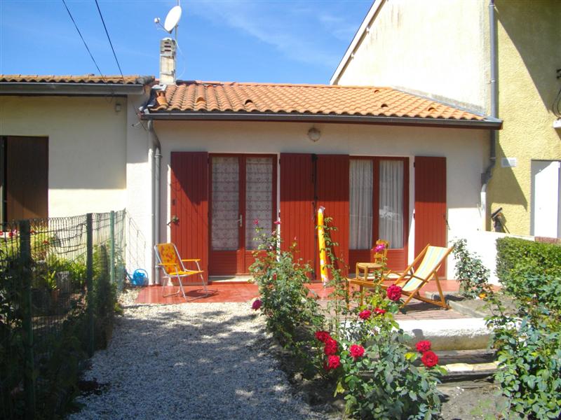 Maison 2 pièces d'une surface habitable de 40,76 m² à vendre à BREDE (33650).