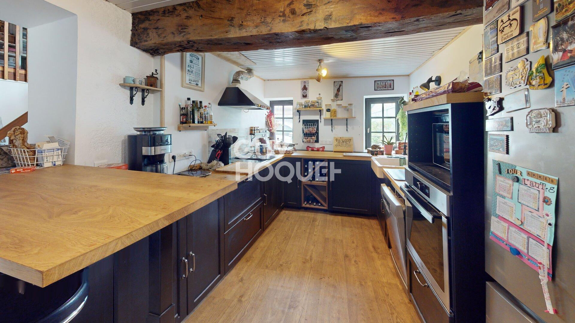 Maison - garage - grand jardin