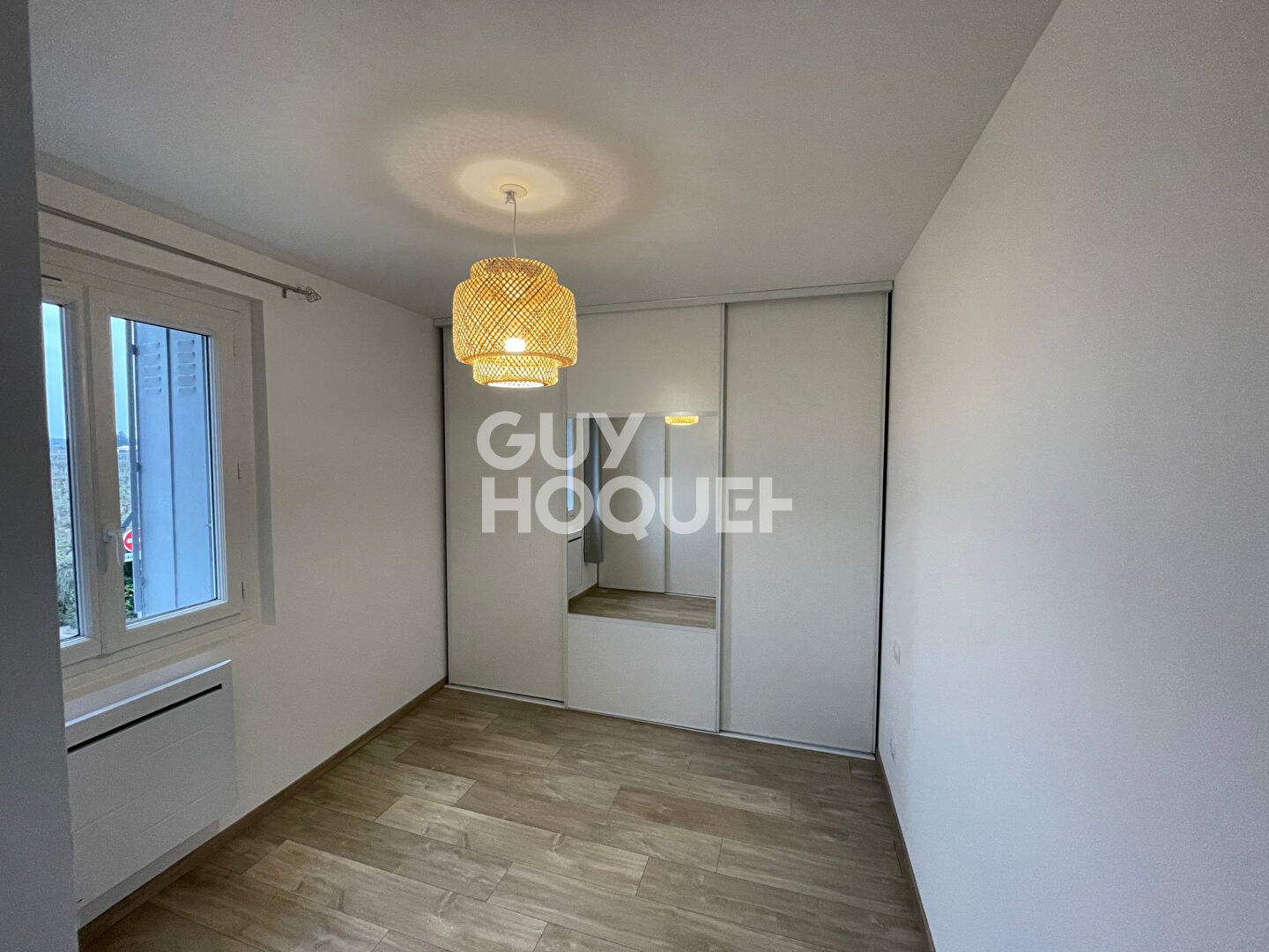 Ensemble immobilier rénové , 3 logements loués