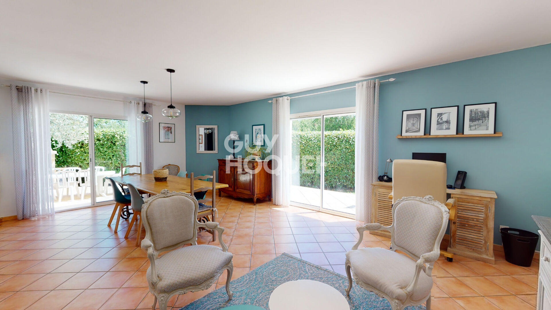 A VENDRE Maison 131 m²  grand jardin