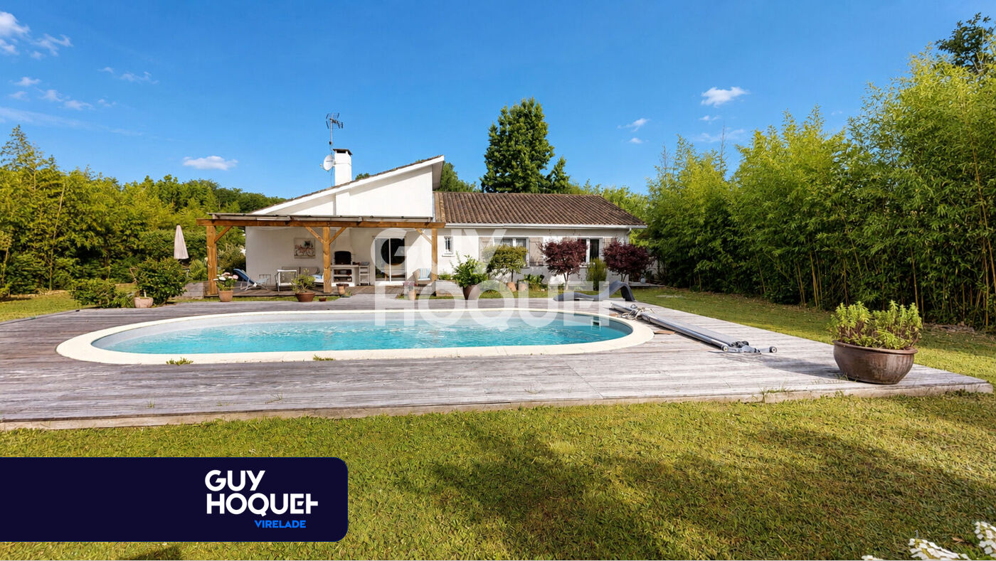Maison familiale avec piscine à Ayguemorte-les-Graves