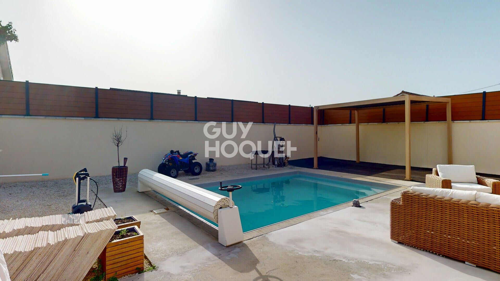 Maison de 2021, 3 chambres, piscine