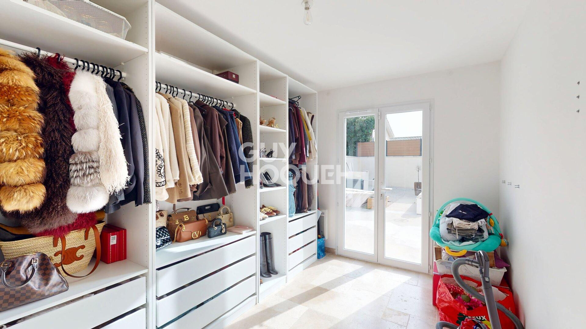 Maison de 2021, 3 chambres, piscine