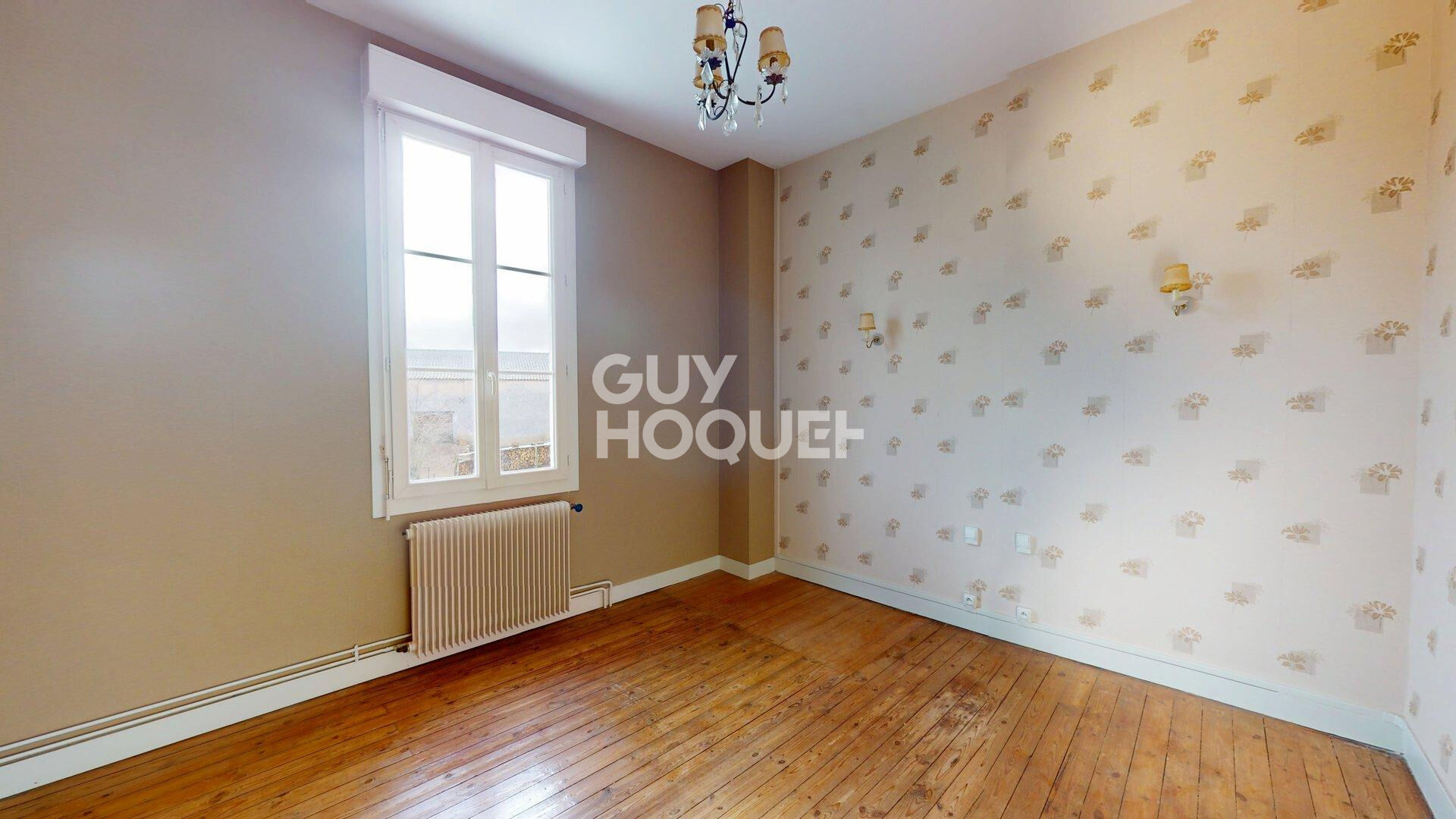 Maison bourgeoise de 200m2, avec dépendance et jardin