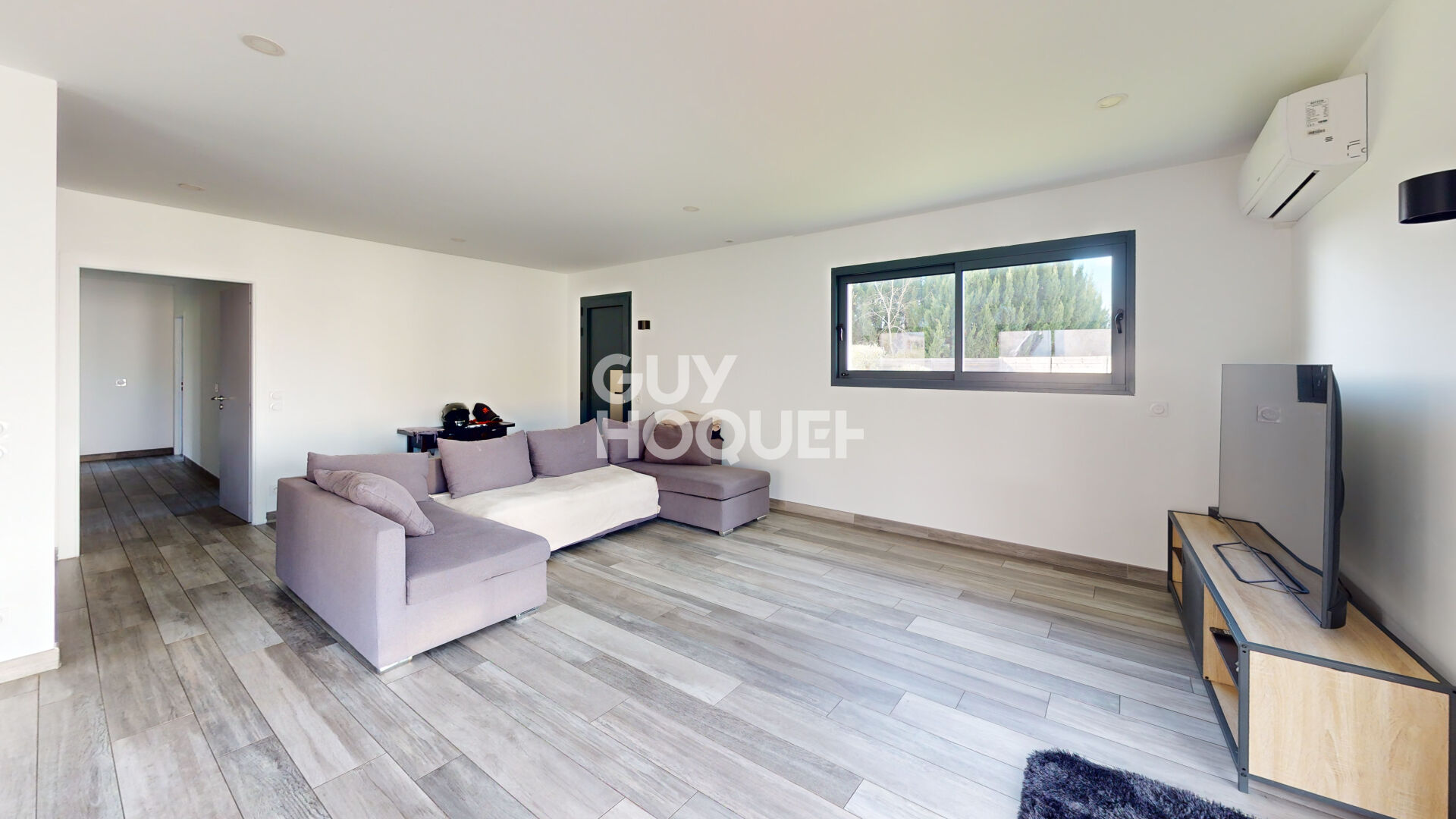 Maison de 2016, garage et piscine