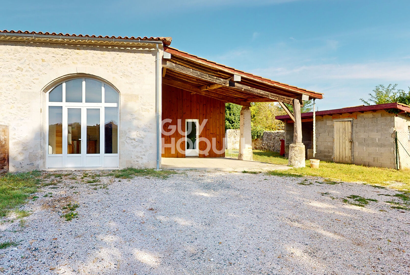 Maison en pierre rénovée 95m2