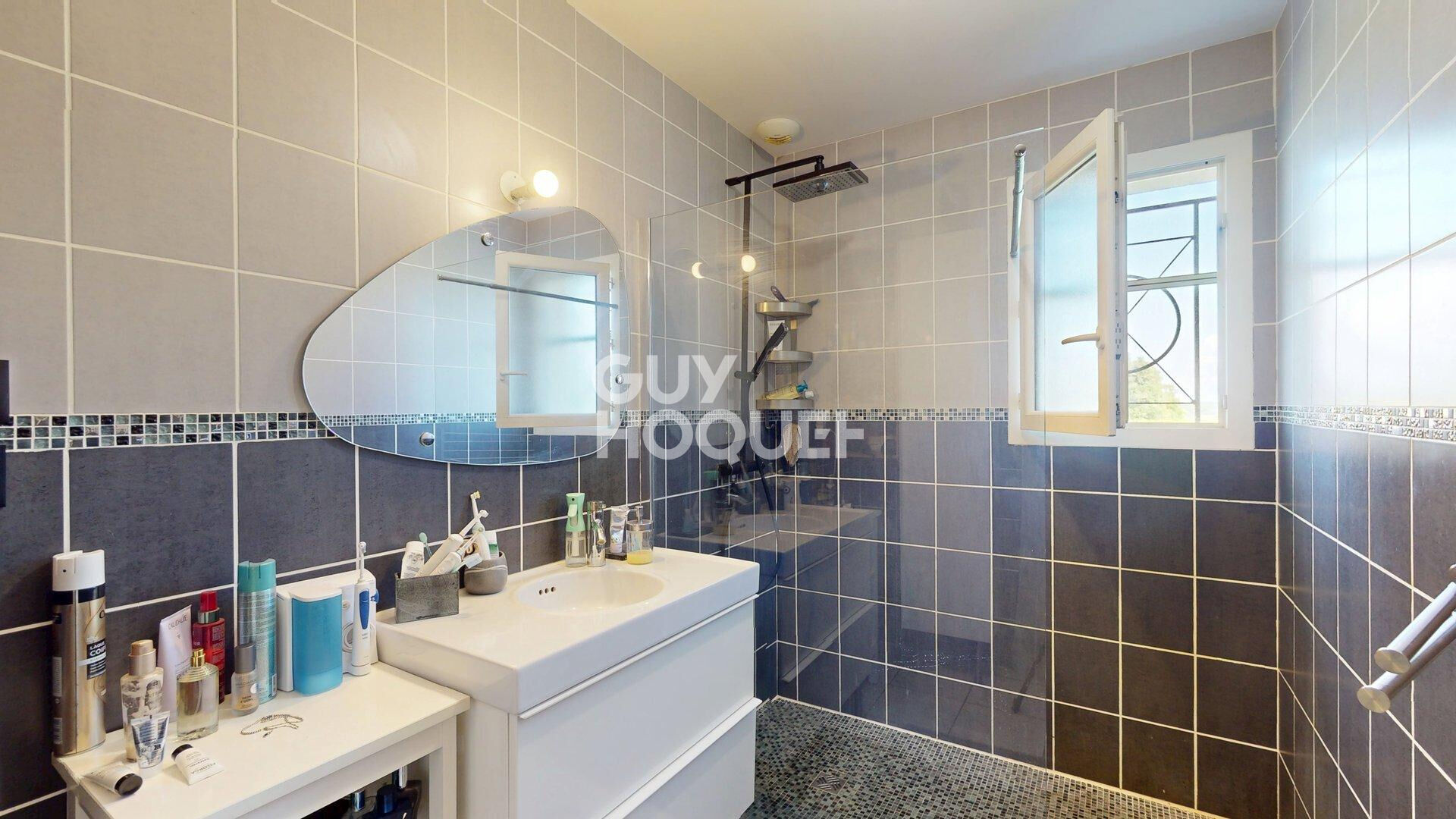 Maison à vendre - calme et confortable -