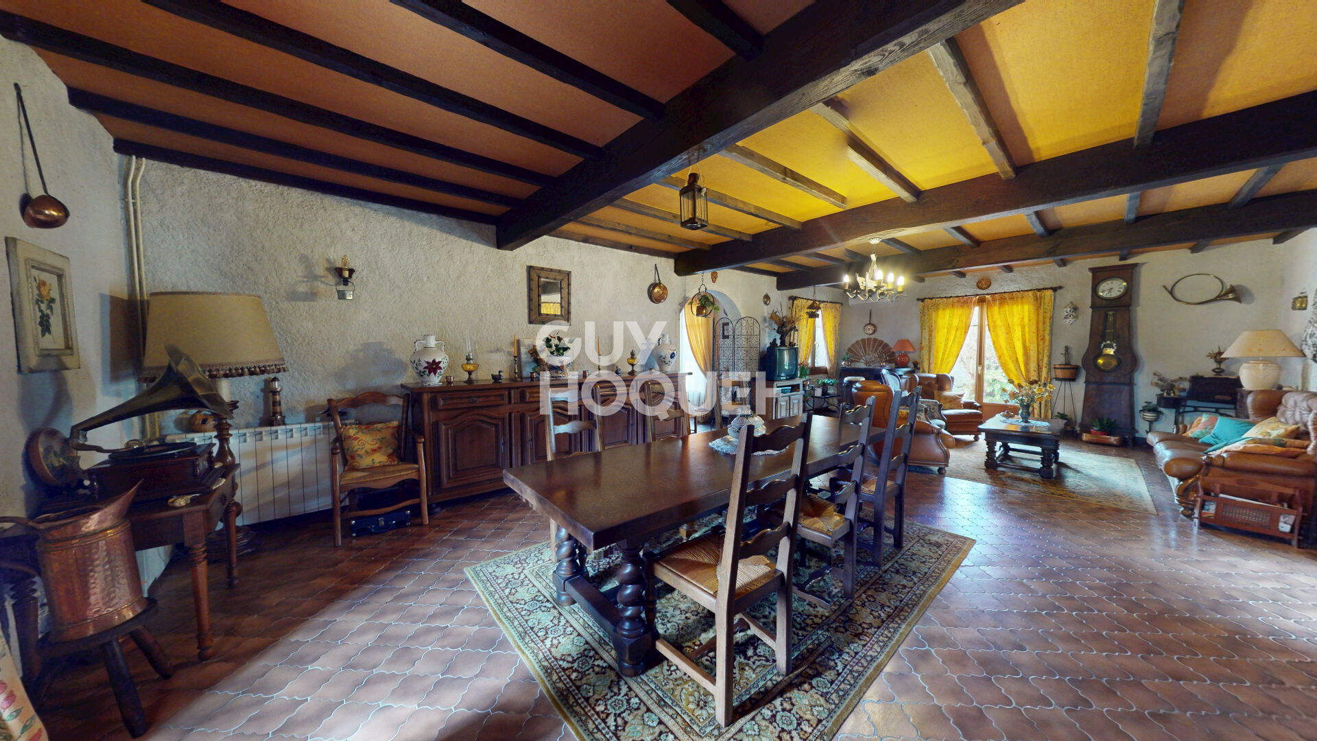 Maison de plain pied, au calme, garage, terrain constructible